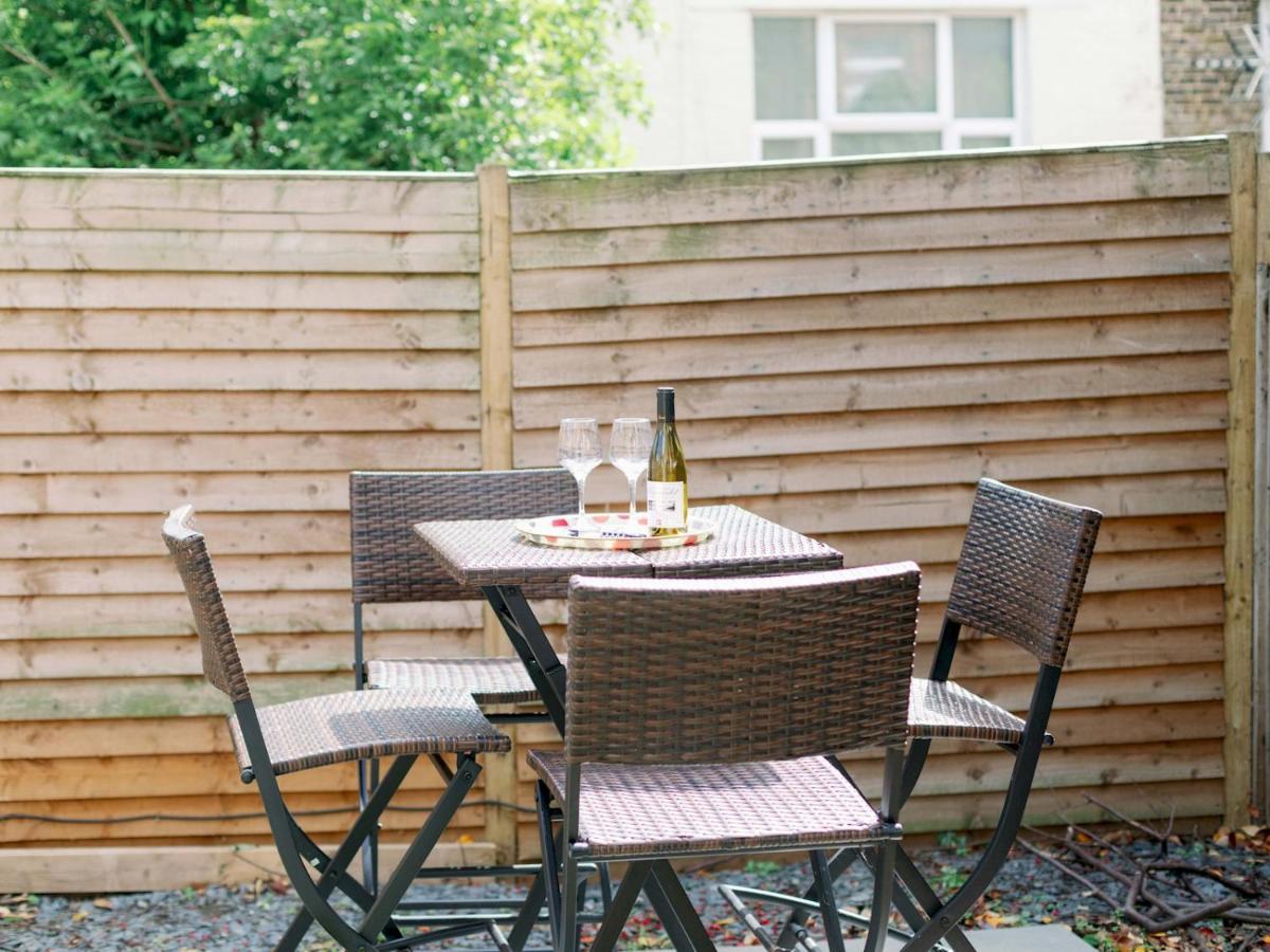 Appartement Pass The Keys Recently Renovated 1Br Flat With Private Garden In South Londres Extérieur photo
